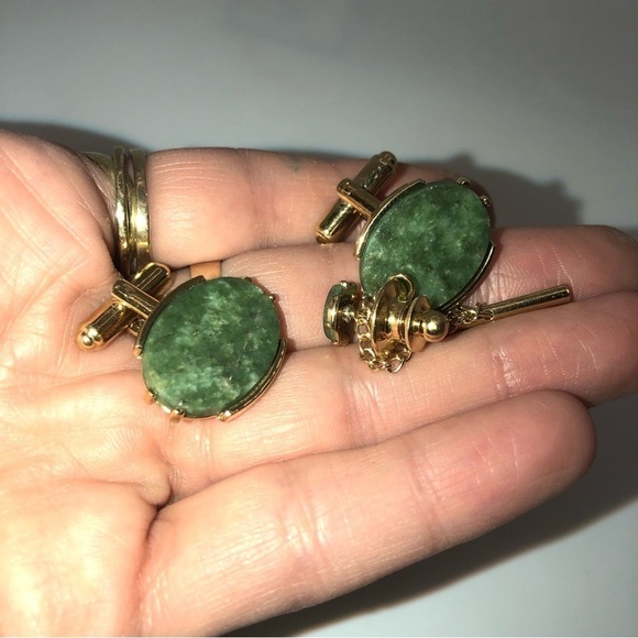 Vtg Senator Sherman Real Jade Stone Gold Tone Cufflinks & Tie Tack Set - Picture 5 of 10